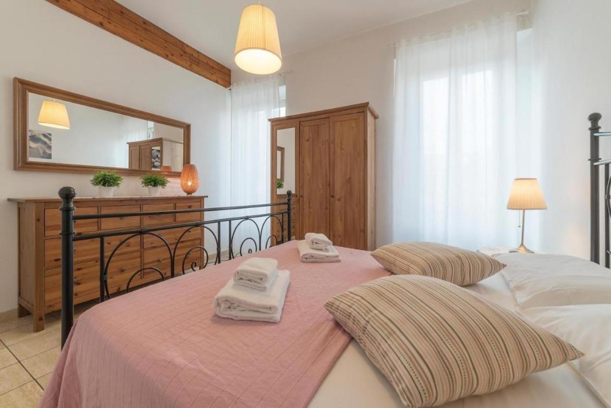 Romeathome146 - Monti Roma